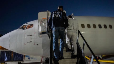 Tribunal Supremo de EE.UU. permite temporalmente deportaciones a terceros países, afectando a un cubano