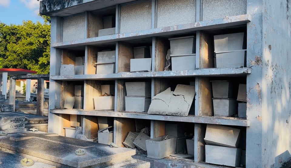 Roban osarios en cementerio de La Lisa: Profanación masiva sacude La Habana