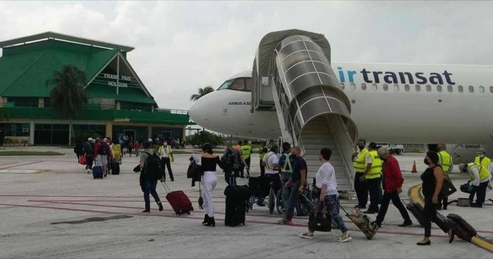 ¿Se va Cuba al garete? Aerolínea canadiense pierde millones por culpa de la isla y el combustible