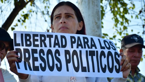 Venezuela: Más de cien presos políticos en libertad, un respiro para las familias