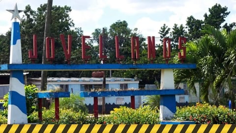 Hombre hallado muerto con puñaladas en su casa de Matanzas