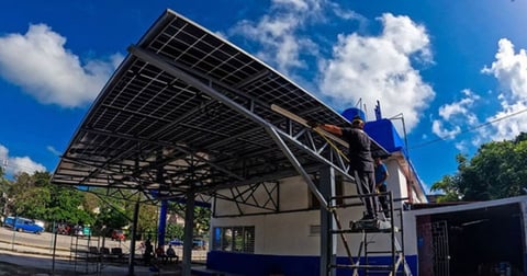 Holguín Estrena Primera Estación de Carga Eléctrica Solar