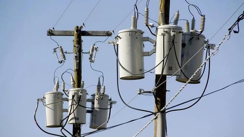 Aceite de Transformadores Robado Causa Explosión y Quemaduras en Guantánamo