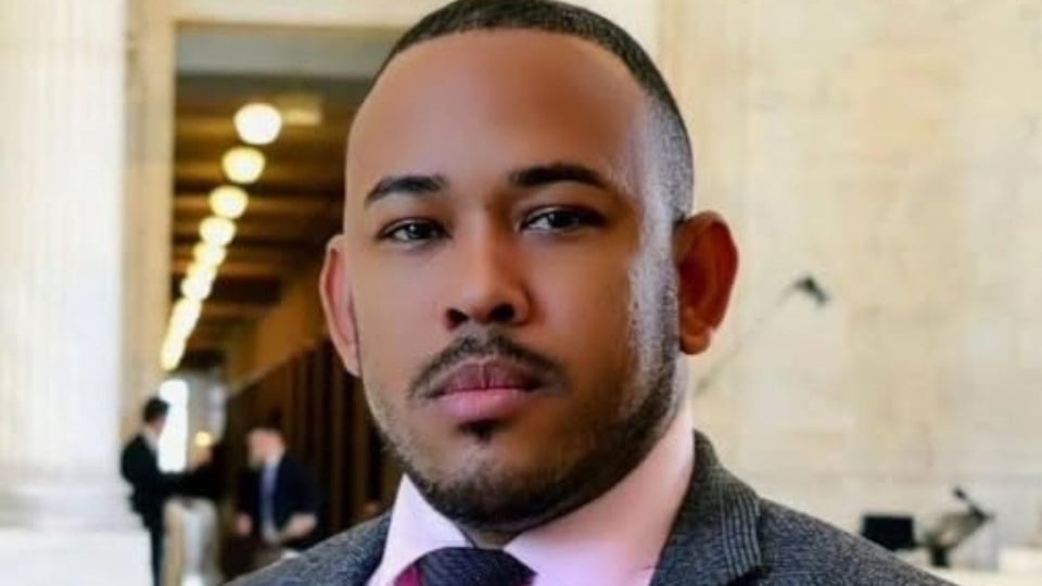 Periodista Cubano Yosmany Mayeta Lucha Contra la Deportación en EE.UU.