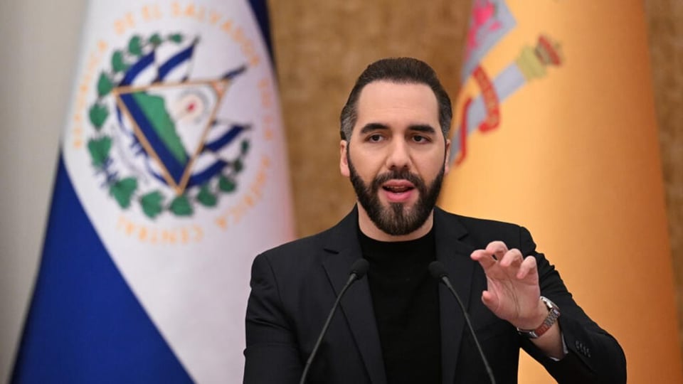 ¡Nayib Bukele manda a los 'chamaquitos' pa' Haití a buscar a los soldados desaparecidos!