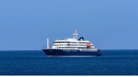 Brotes de Hantavirus en Crucero: Barco Aislado Frente a Cabo Verde Tras Tres Muertes