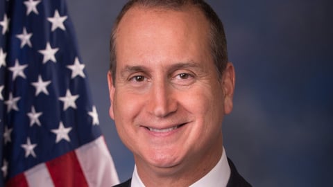Díaz-Balart: Trump no permitiría represión si cubanos toman las calles