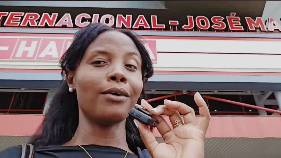 ¡Se Botó pa' Fuera! La Influencer Lisa Garci Deja Cuba en Medio de Lloros y Vuelos Retrasados