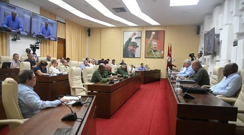 Díaz-Canel Busca la Diáspora: Promesas de Participación para Cubanos en el Extranjero