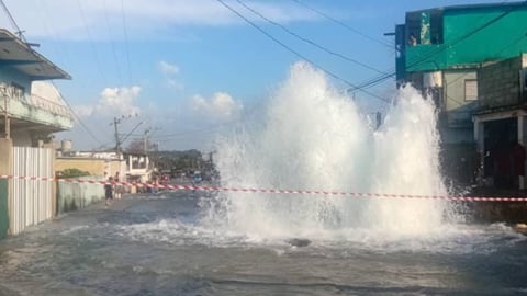 Rotura de Conductora Principal Interrumpe Suministro de Agua en Guanabacoa y Habana del Este