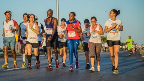 Crisis Energética Cubana Obliga a Suspender Maratón de Varadero