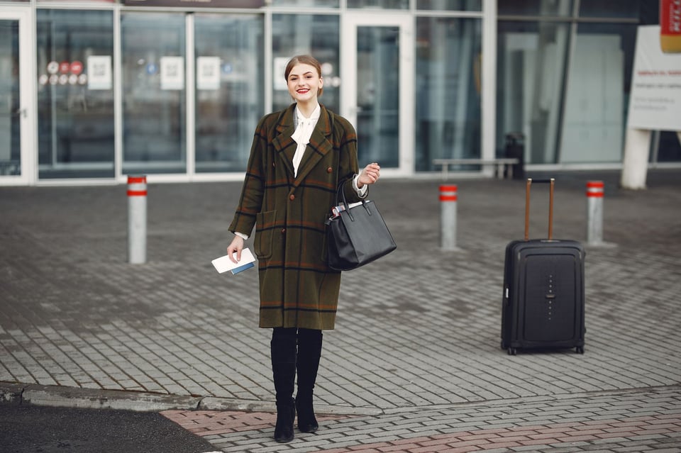 Advance parole: viajar con ajuste pendiente