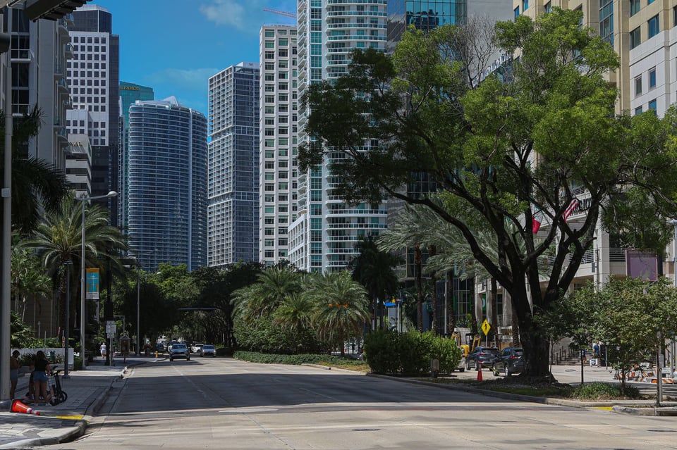 Derecho empresarial en Miami: constitución de empresas, contratos y litigios comerciales