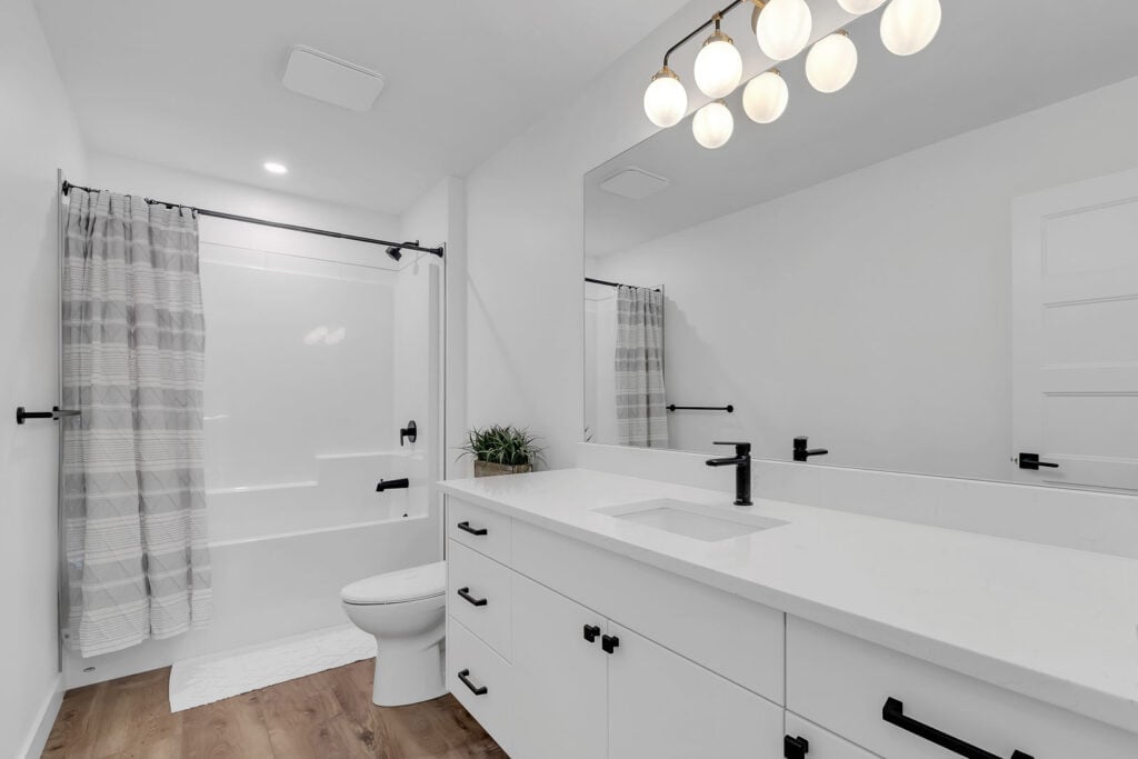 Sunscape on Middleton Mountain