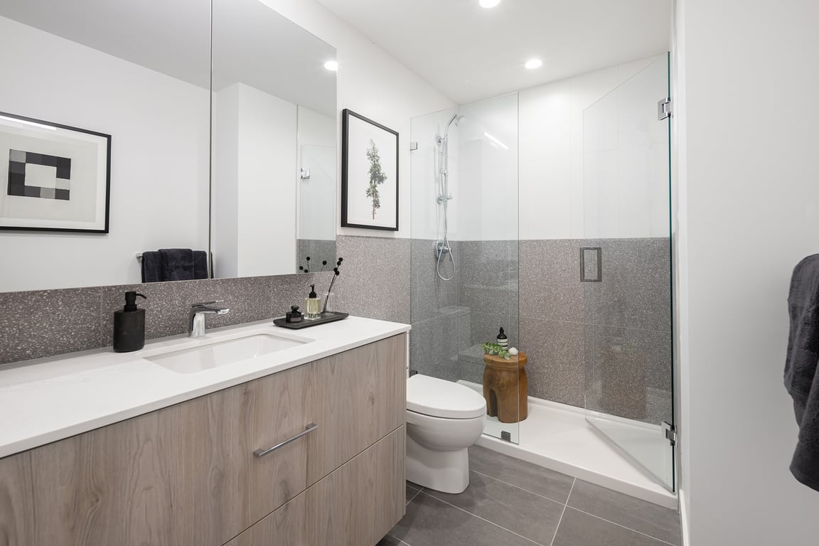 District Northwest – North Tower