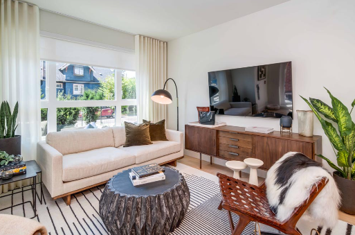 2550 Garden Drive Condos