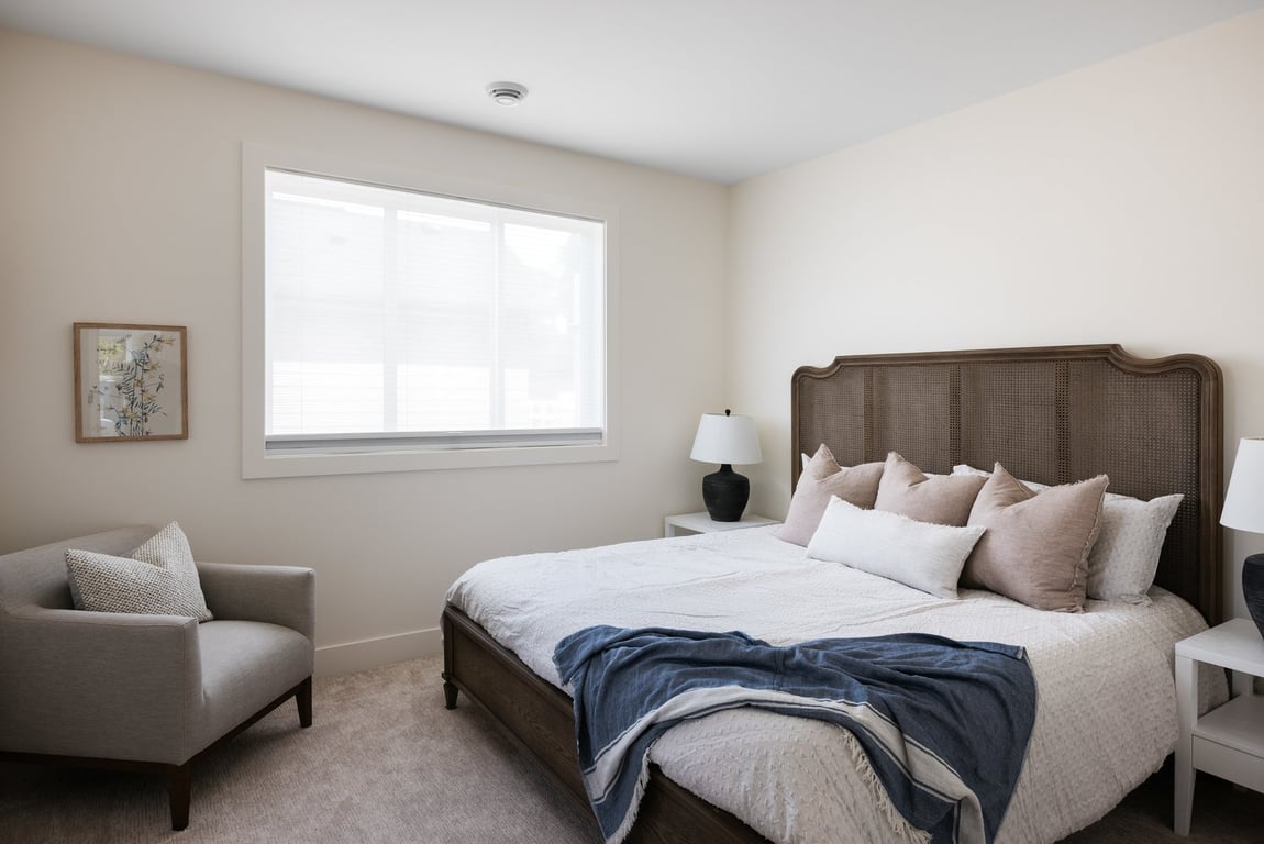 Bayside Towns On Fifth