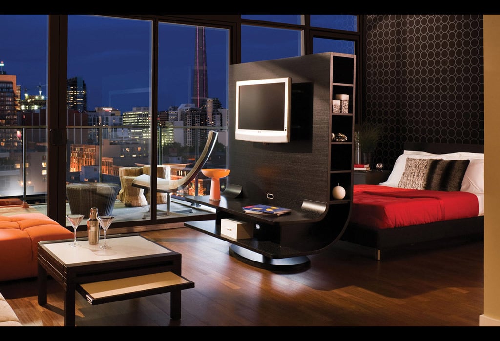 Room1