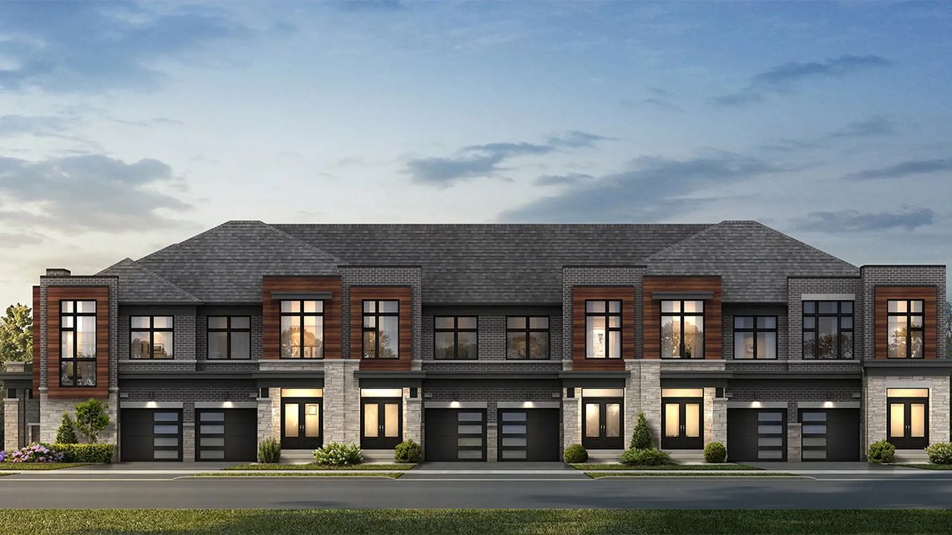 New Kleinburg by OPUS