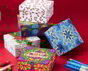 DIY Christmas paper gift boxes – 6 printable coloring templates to make your own gift boxes for a Christmas gift | Find more Christmas printable activities and coloring pages at www.sarahrenaeclark.com/christmas