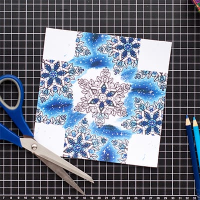 How to make a Christmas paper gift box - Base step 3