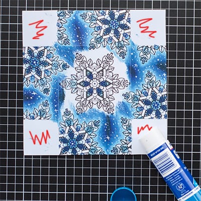 How to make a Christmas paper gift box - Base step 7