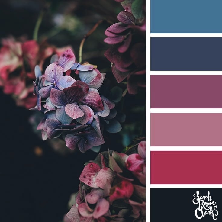 Purple flower arrangement // 25 Floral Color Palettes