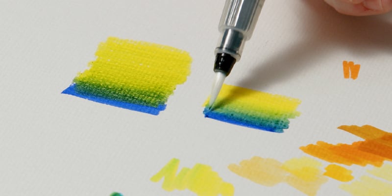 Blending comparison from using water and not using water on water-based markers