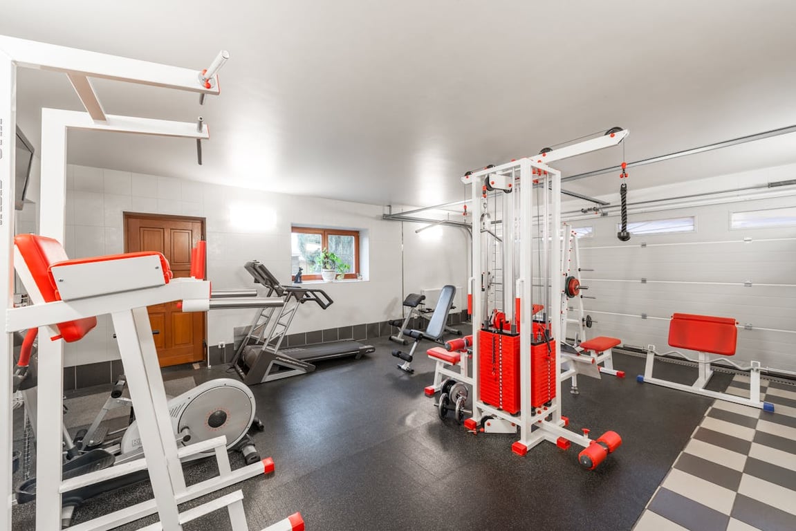 One-on-one personal training session