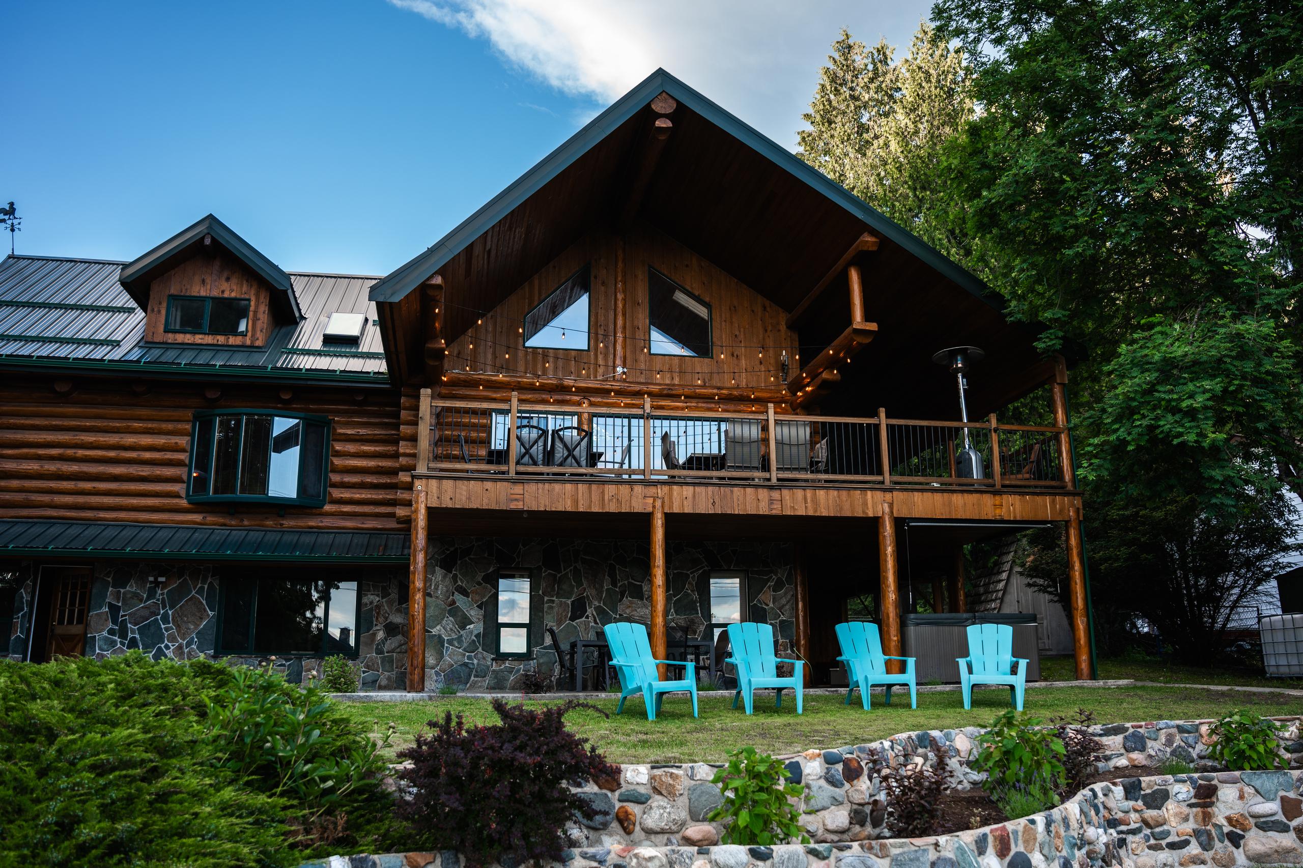 Magna Bay Hideaway in Magna Bay, British Columbia
