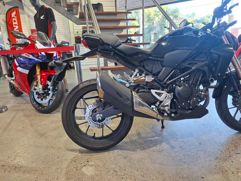 2021 Honda CB300R