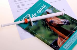 Image mise en avant pour l'article du vermifuge cheval