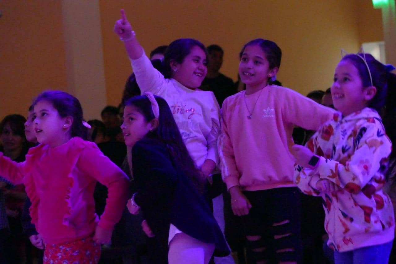 Niños6 de tamaño grande