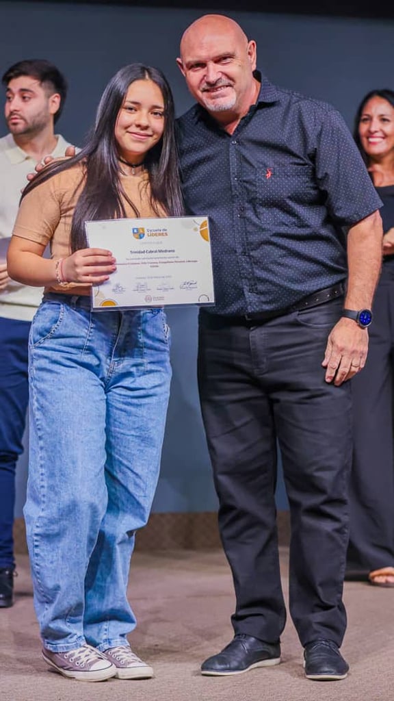 Entrega Certificados - EDL - Cabral Trinidad