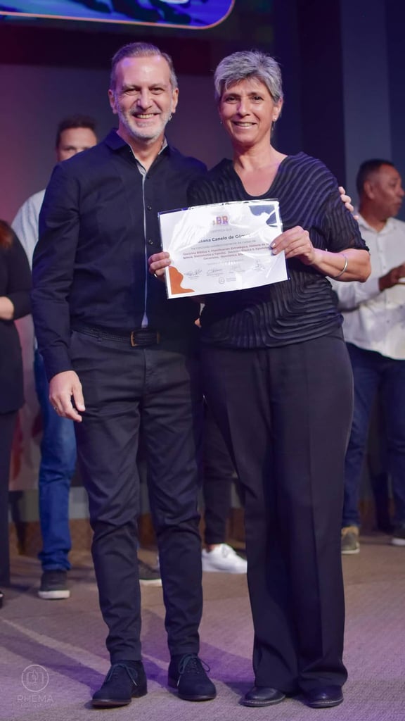 Alumnos Rhema 2023-19