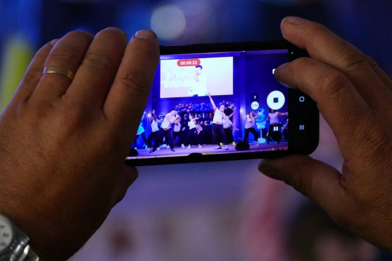 01_Alaba22 de tamaño grande