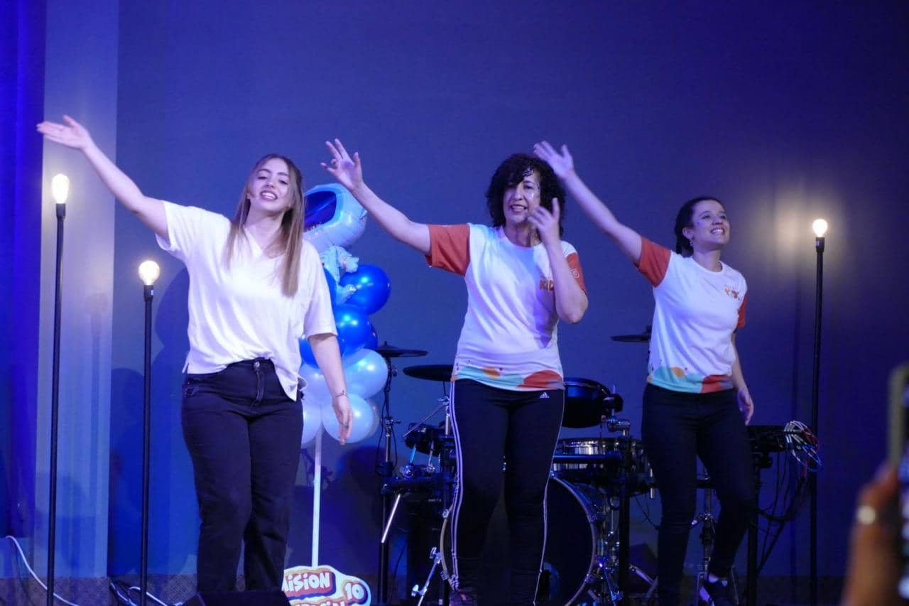 01_Alaba24 de tamaño grande