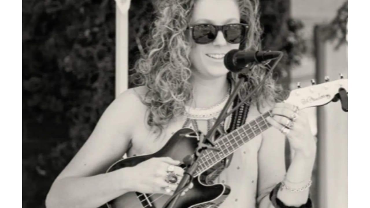 Live Music at Thirty Eight with Dixie Riddle By WMS