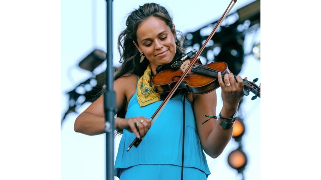 Hannah King and Todd Cowart - Patio Show