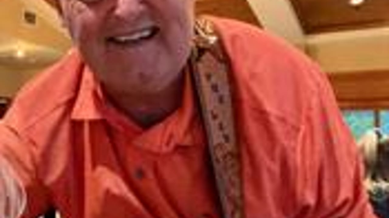 Live Music at The Boat Club Bar featuring Randy Marshall