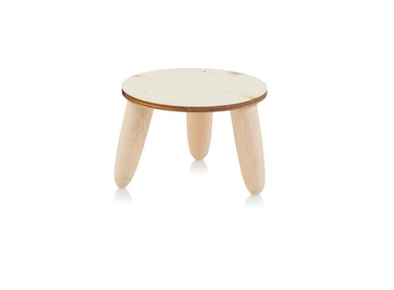 Slika 05.157.09 Drveni stalak za posude