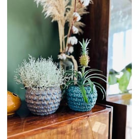 Slika 05.332.17 Posuda okruglog oblika - siva