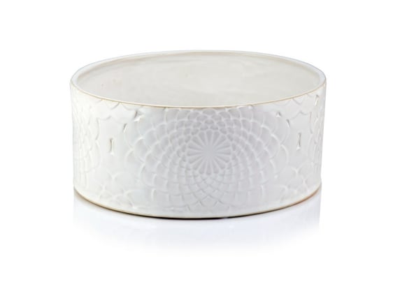 Slika 07.135.28 Niska posuda okruglog oblika - krem boja