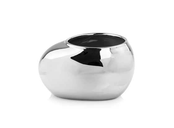 Slika 31.057.22 Posuda ovalnog oblika - srebrna