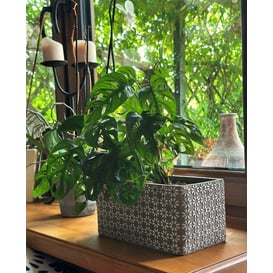 Slika 05.182.27 Posuda okruglog oblika - etno