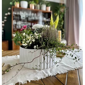 Slika 05.259.26 Posuda ovalnog oblika - bijela