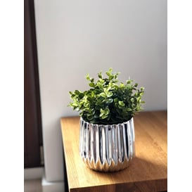 Slika 02.691.16 Posuda okruglog oblika - srebrna