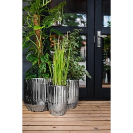 Slika 01.508. 34/38/42 Set od tri posude okruglog oblika - srebrna