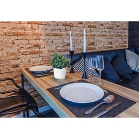 Slika 31.093.12 Posuda okruglog oblika - bijela