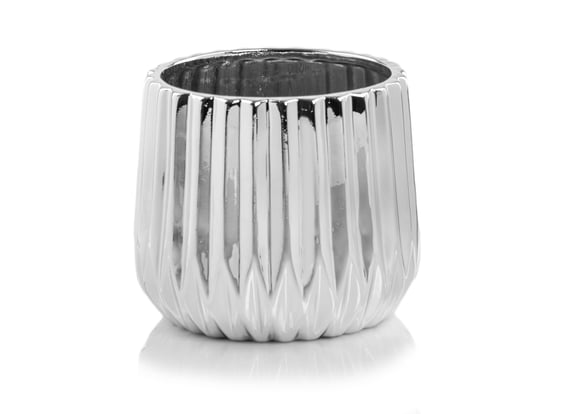 Slika 02.691.16 Posuda okruglog oblika - srebrna